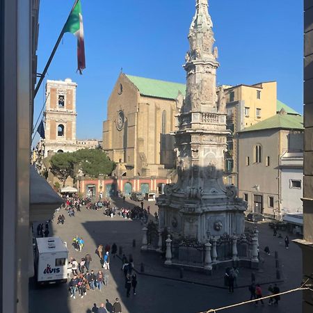 B&B Il Balconcino A Santa Chiara เนเปิลส์ ภายนอก รูปภาพ